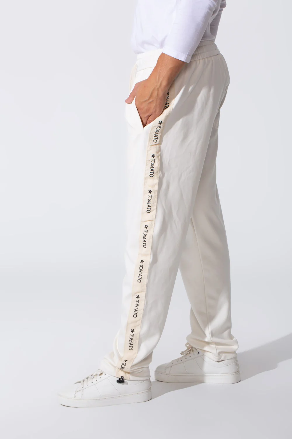 Men's Tomato Oversized Sweatpants With Elastic Waistband And Side Stripe - Image 12