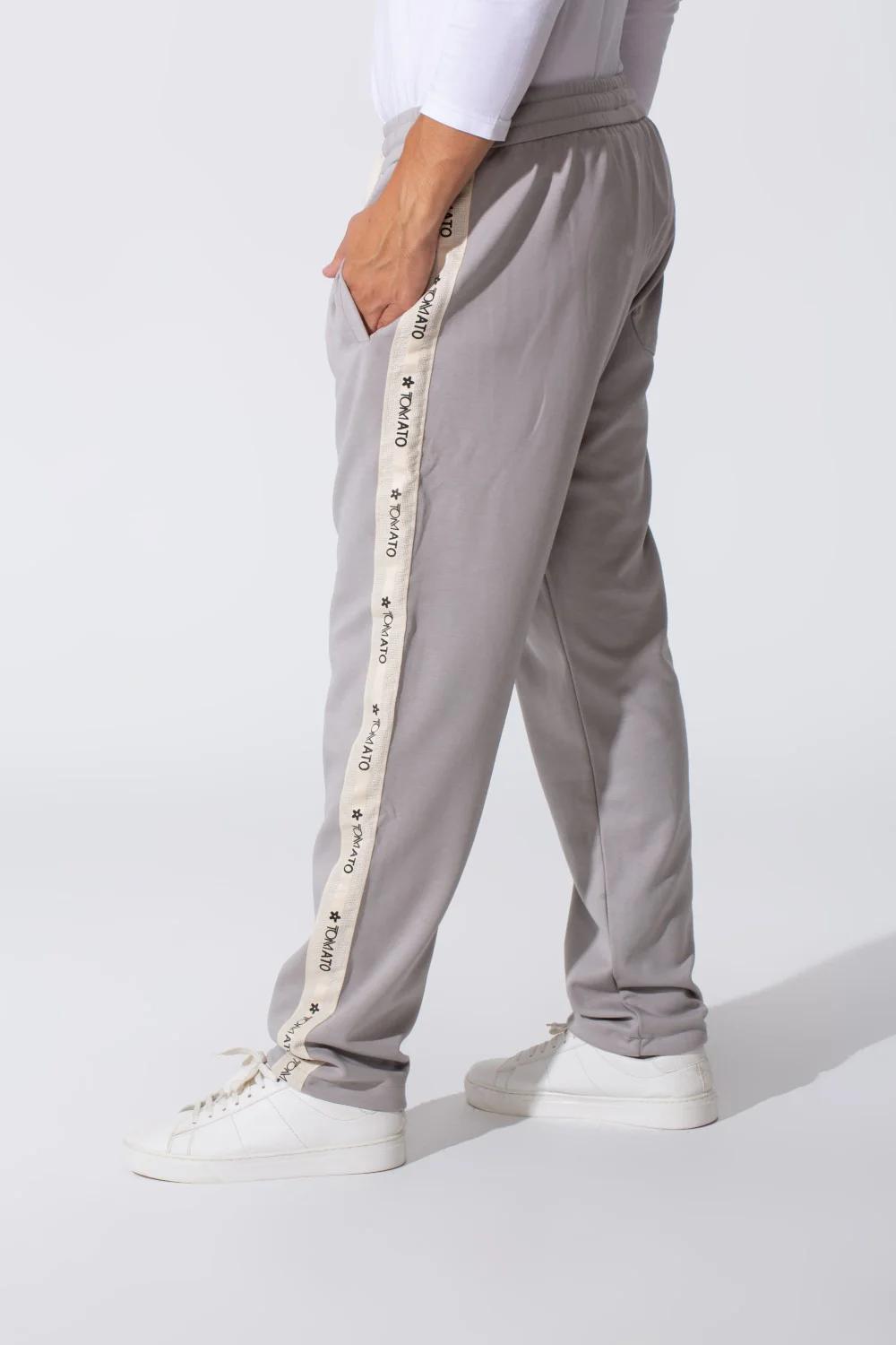 Men's Tomato Oversized Sweatpants With Elastic Waistband And Side Stripe - Image 16