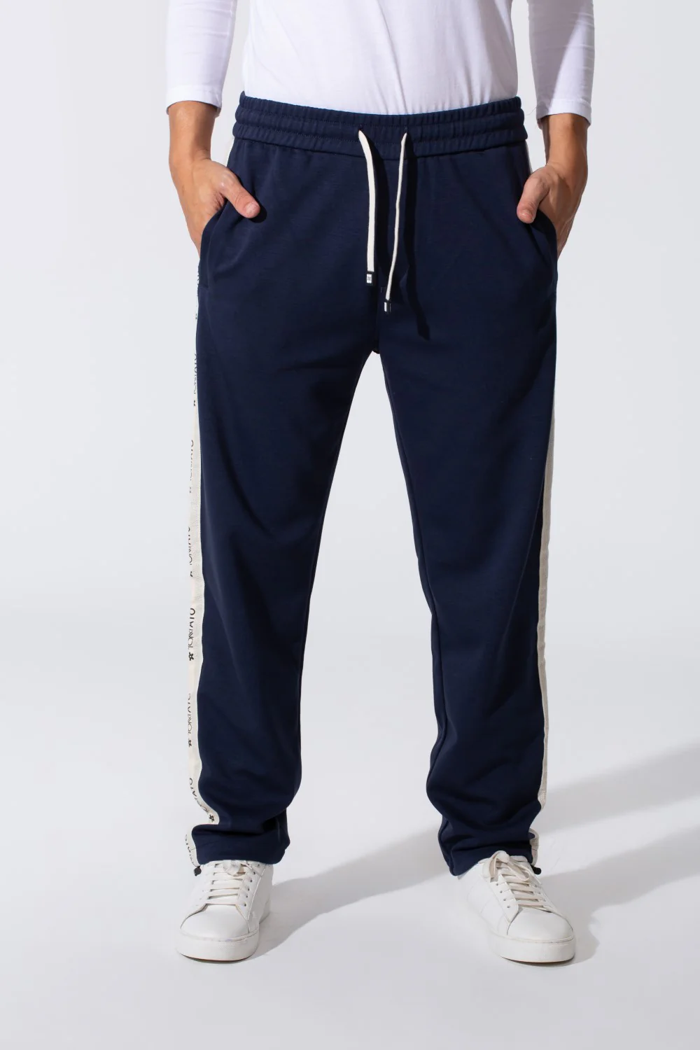 Men's Tomato Oversized Sweatpants With Elastic Waistband And Side Stripe - Image 17