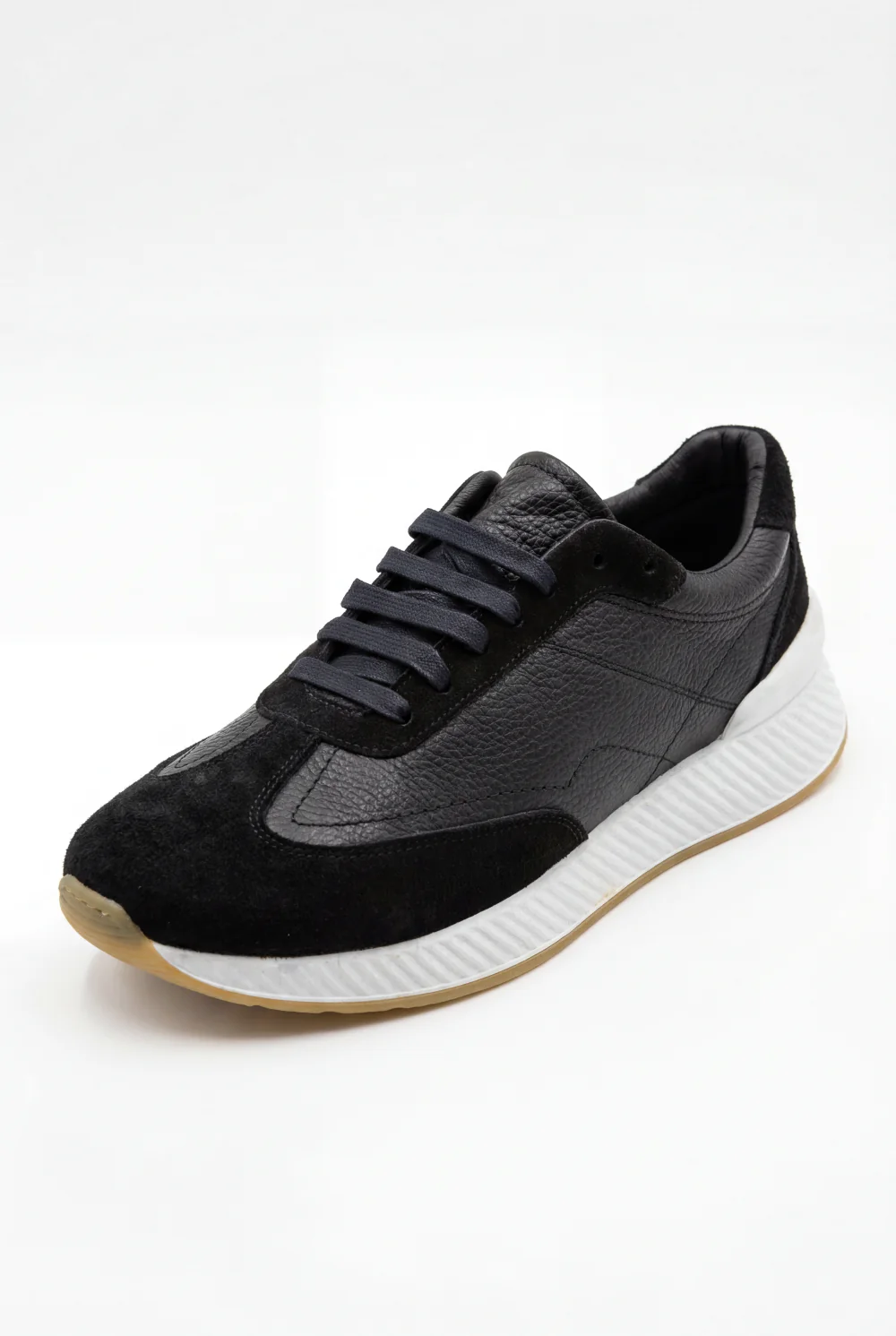 Men's Tomato Store Multi-Textured Upper Gum Rubber Comfy For Daily Use Shoes - Image 3