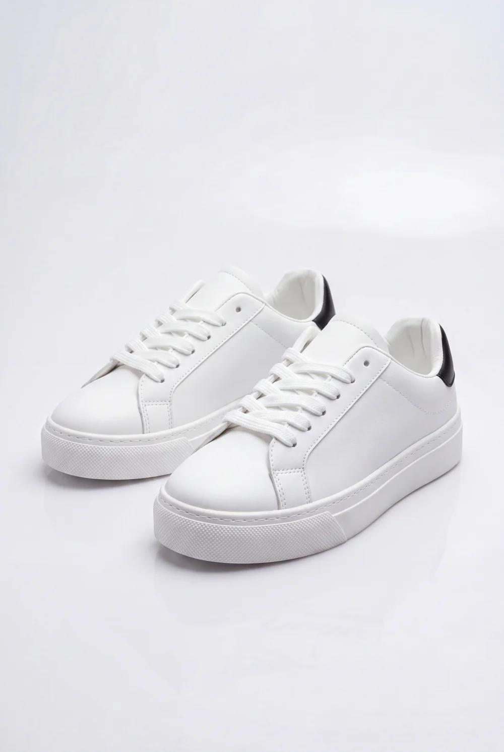 Boy's Tomato Store Padded Collar For Enhanced Ankle Support Flat Tonal Laces Shoes - Image 6