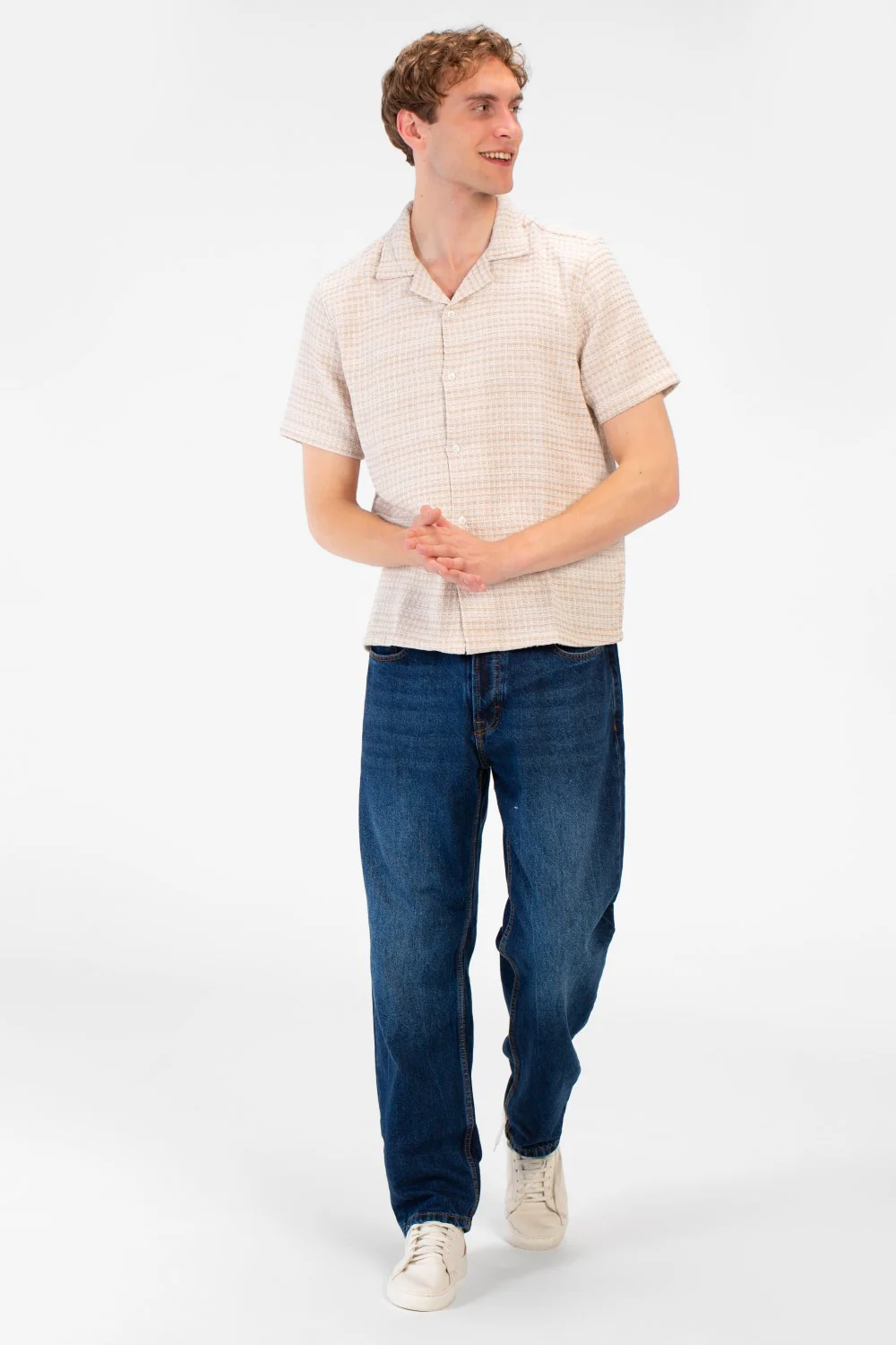 Men's Tomato Store Short Sleeve Shirt Textured Knit Fabric Classic Collar Button-Down Front Closure - Image 3