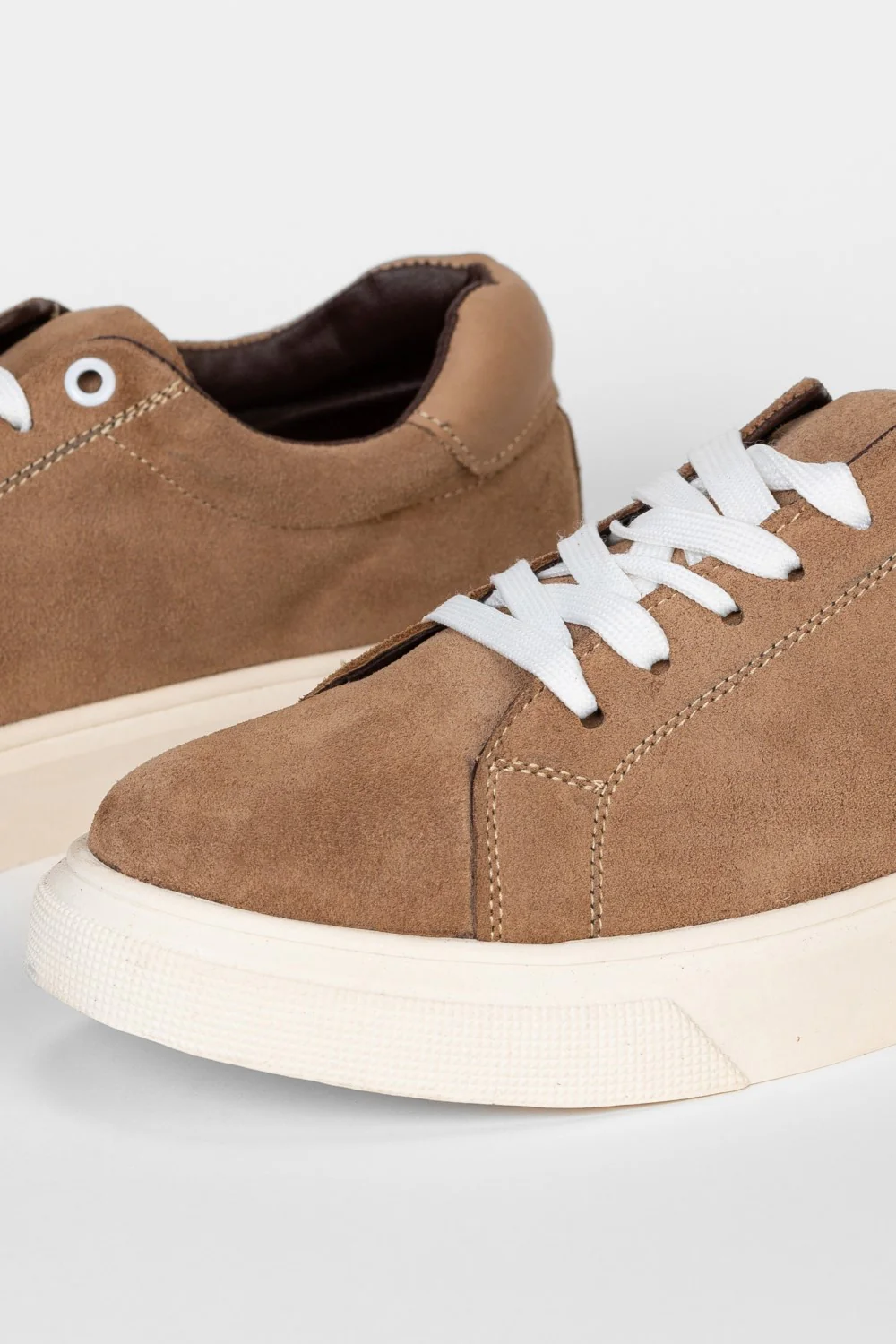 Men's Tomato Suede Lace-Up Sneakers Shoes - Image 11