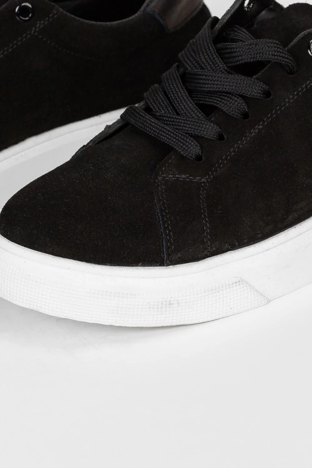 Men's Tomato Suede Lace-Up Sneakers Shoes - Image 7