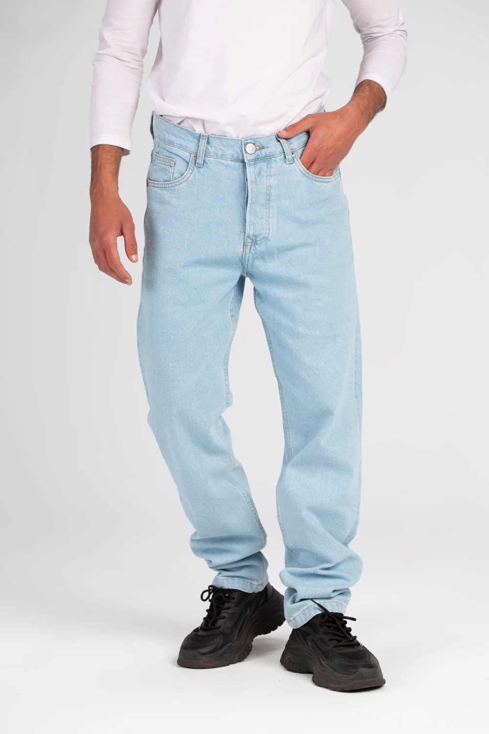 Mens Used Slouchy Jeans Pants With Distinctive Details And Front And Back Pockets - Image 12