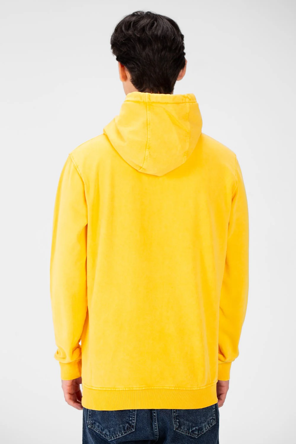 Men's Washed Hooded Sweatshirt With A Modern Pocket - Image 10