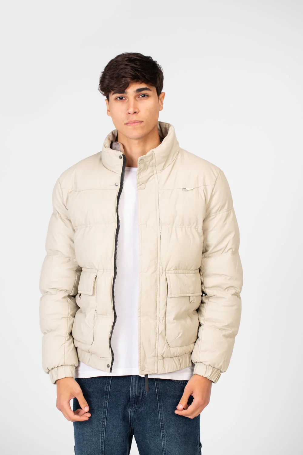 Men's Waterproof Puffer Jacket With Full Zip And Pockets