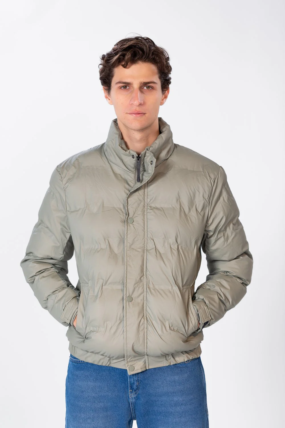 Men's Waterproof Puffer Jacket With Pockets And Zippers - Image 5