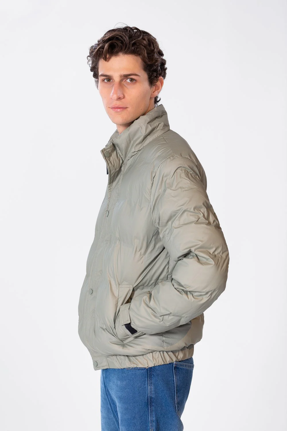 Men's Waterproof Puffer Jacket With Pockets And Zippers - Image 7