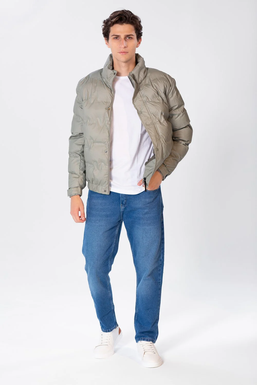 Men's Waterproof Puffer Jacket With Pockets And Zippers - Image 8