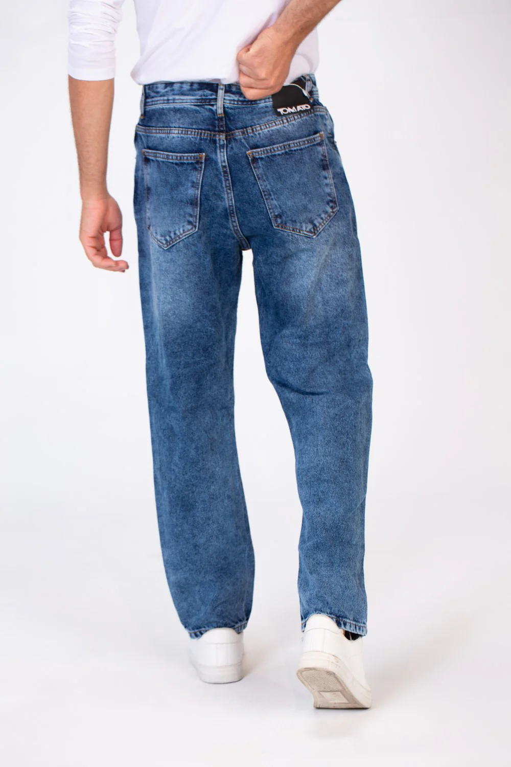 Mens Wide Leg Basic Jeans Pants for Everyday Wear - Image 4