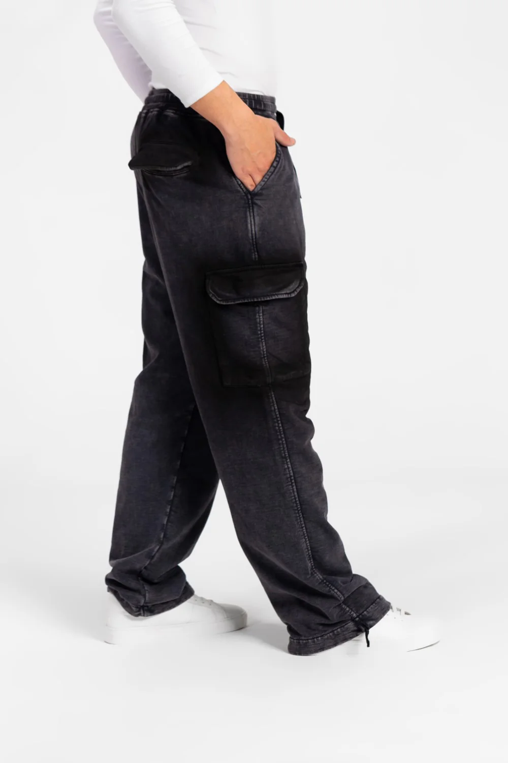 Men's Wide Leg Elastic Waistband Sweatpants With Side Pockets - Image 7