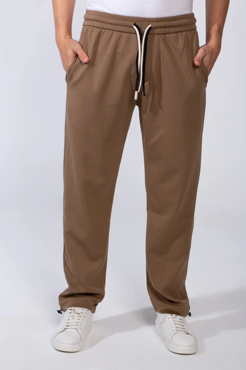 Men's Elastic Waistband With Practical Side Pockets Wide Leg Sweatpants - Image 6
