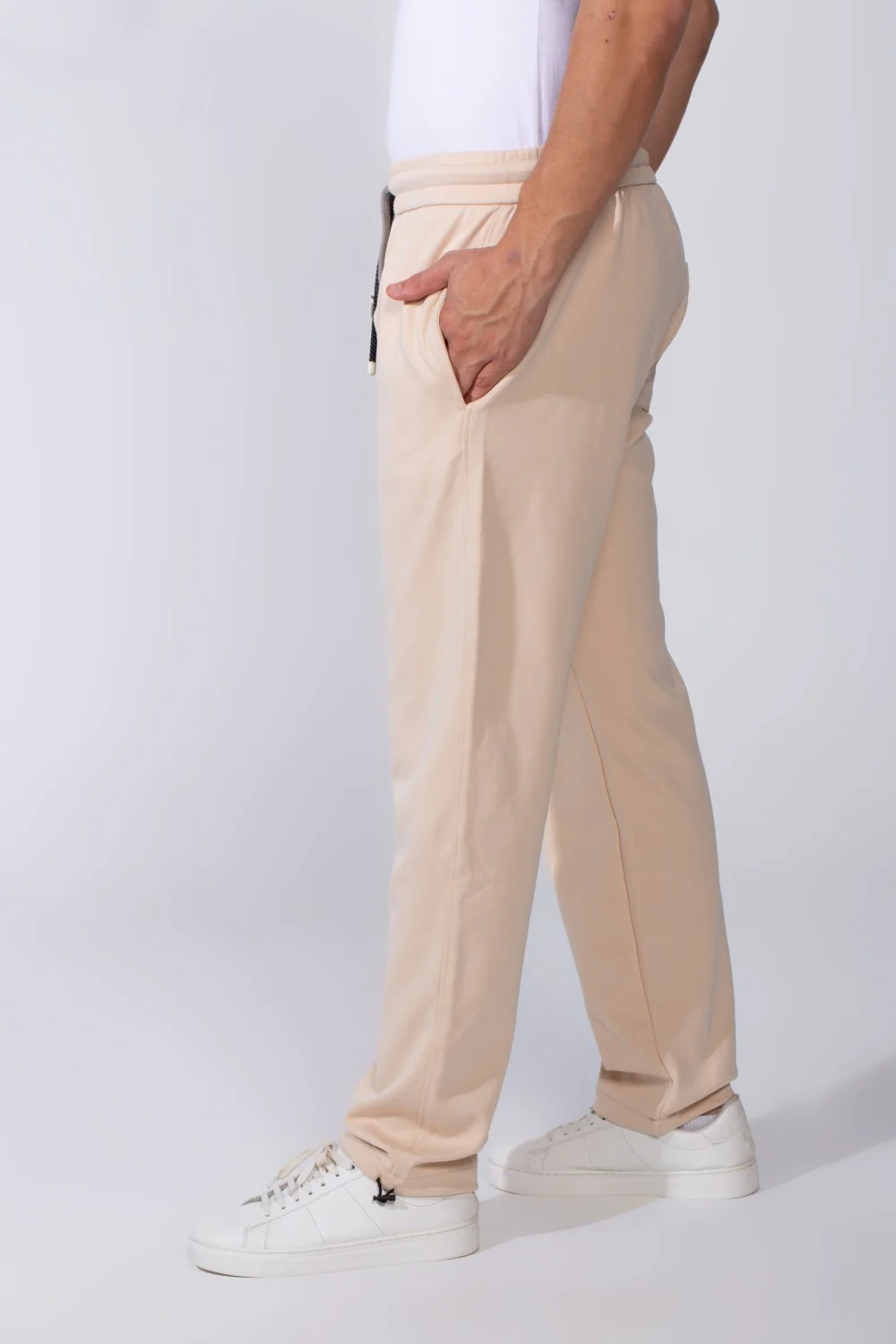 Men's Elastic Waistband With Practical Side Pockets Wide Leg Sweatpants - Image 9