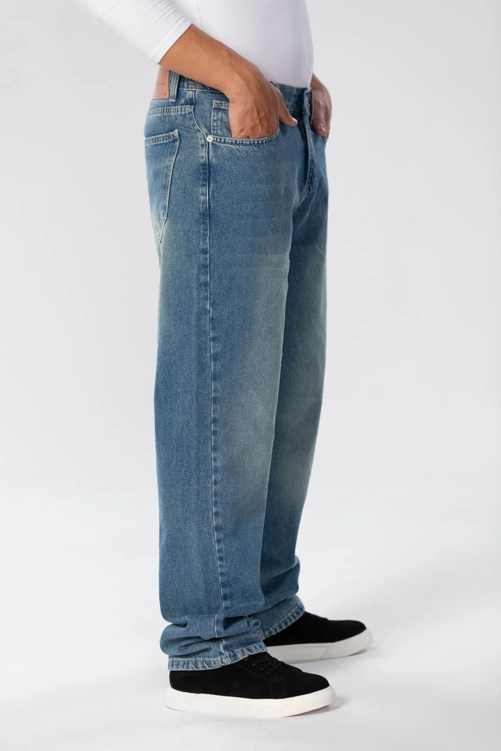 Men's Wide Leg Jeans Pants In Basic Colors - Image 3