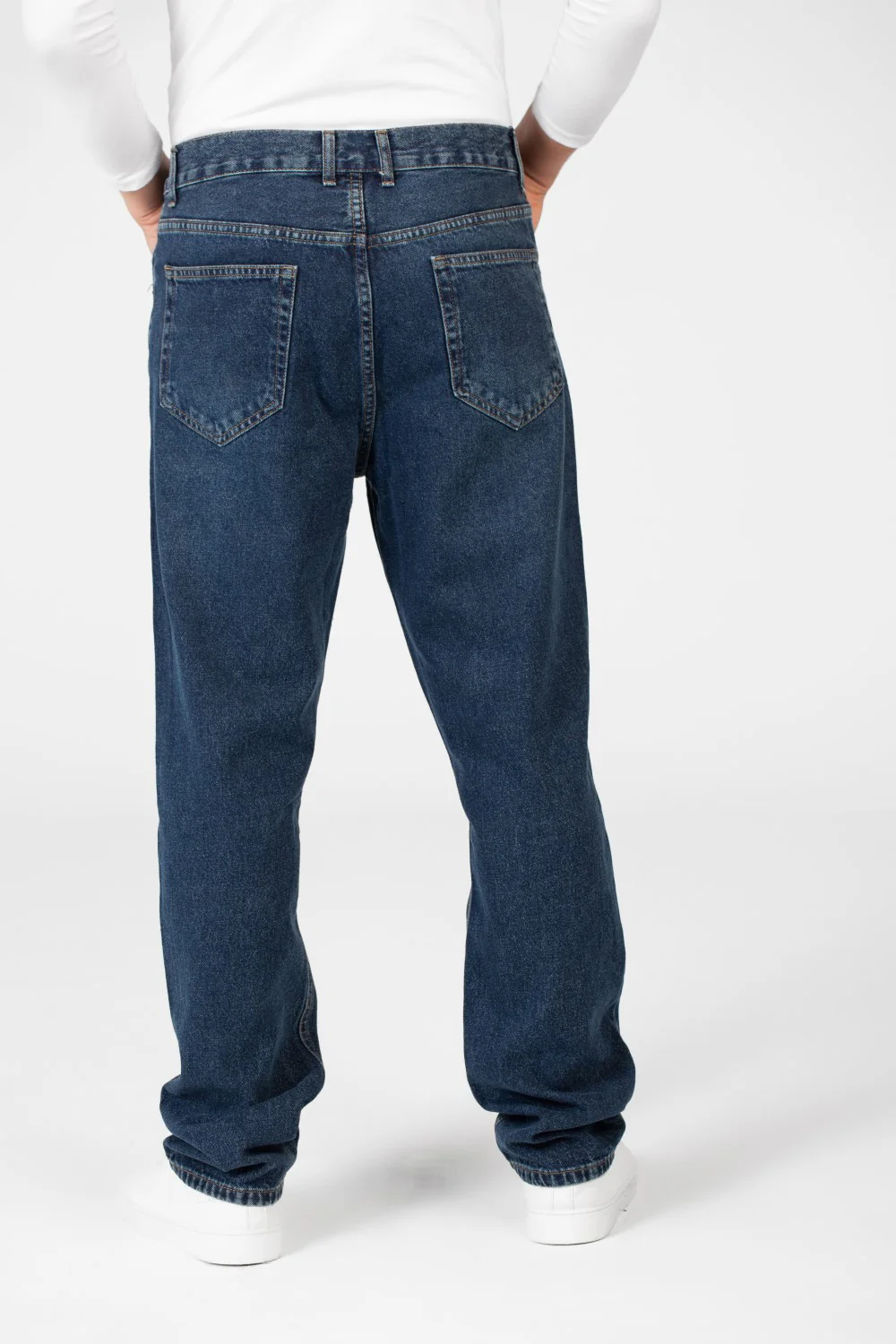 Men's Wide Leg Jeans Pants With Five Pockets And Button Front - Image 10