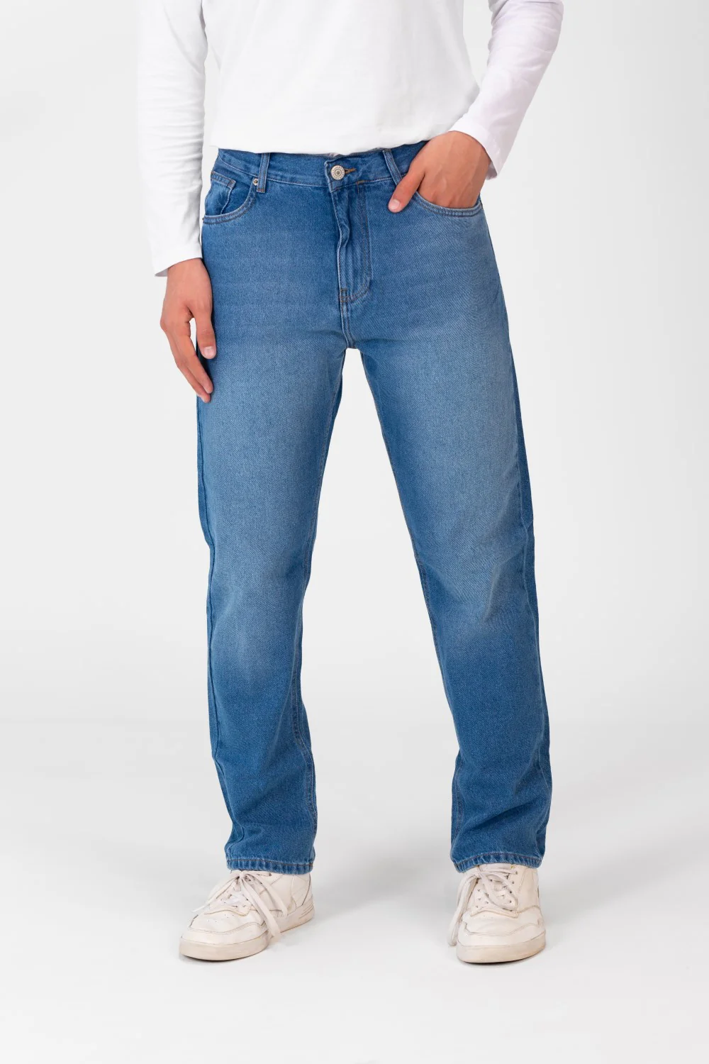 Men's Wide Leg Jeans Pants With Five Pockets And Button Front - Image 5