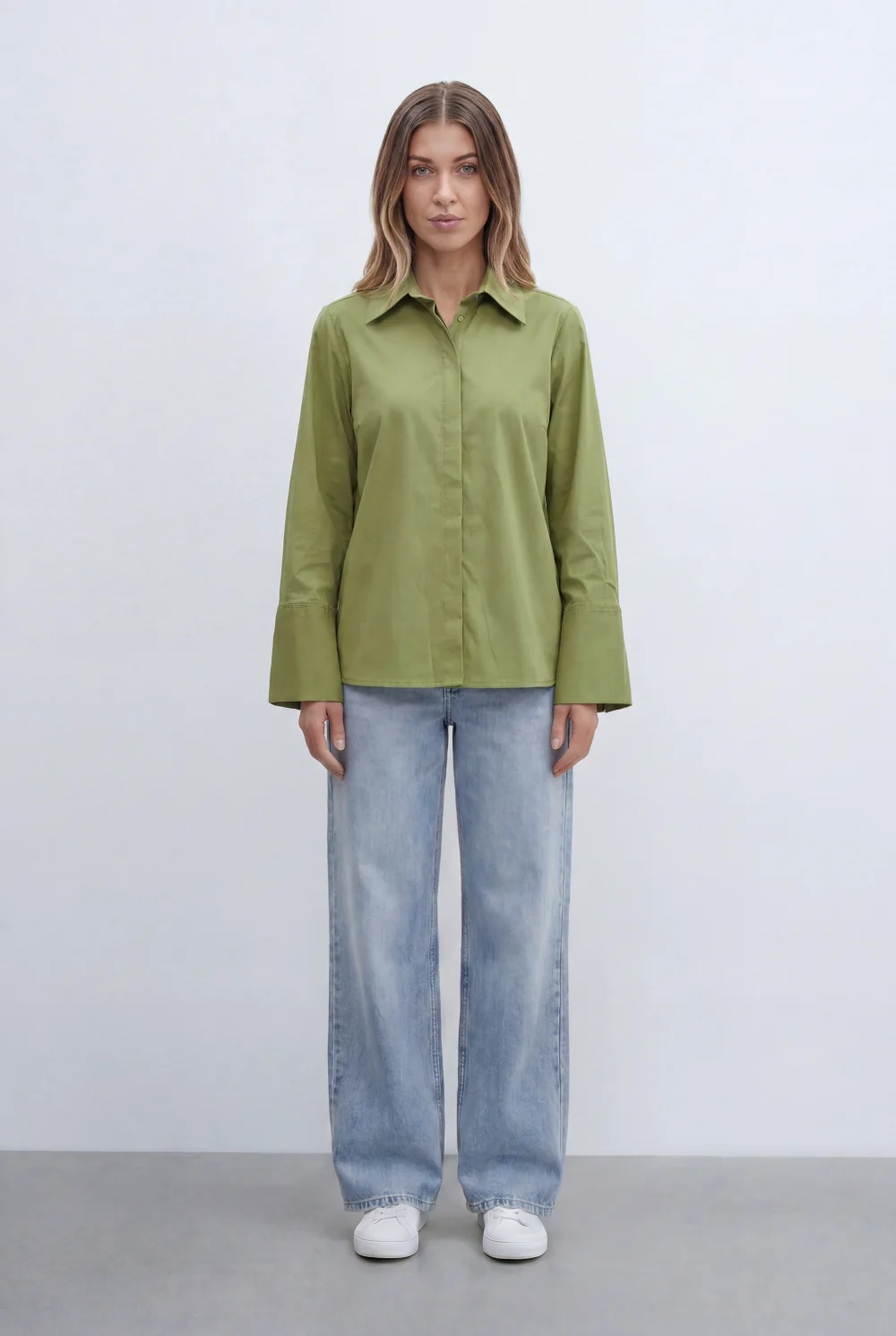 Women’s Tomato Store Blouse Clean Concealed Placket Sharp Collar Wide Cuffs - Image 3
