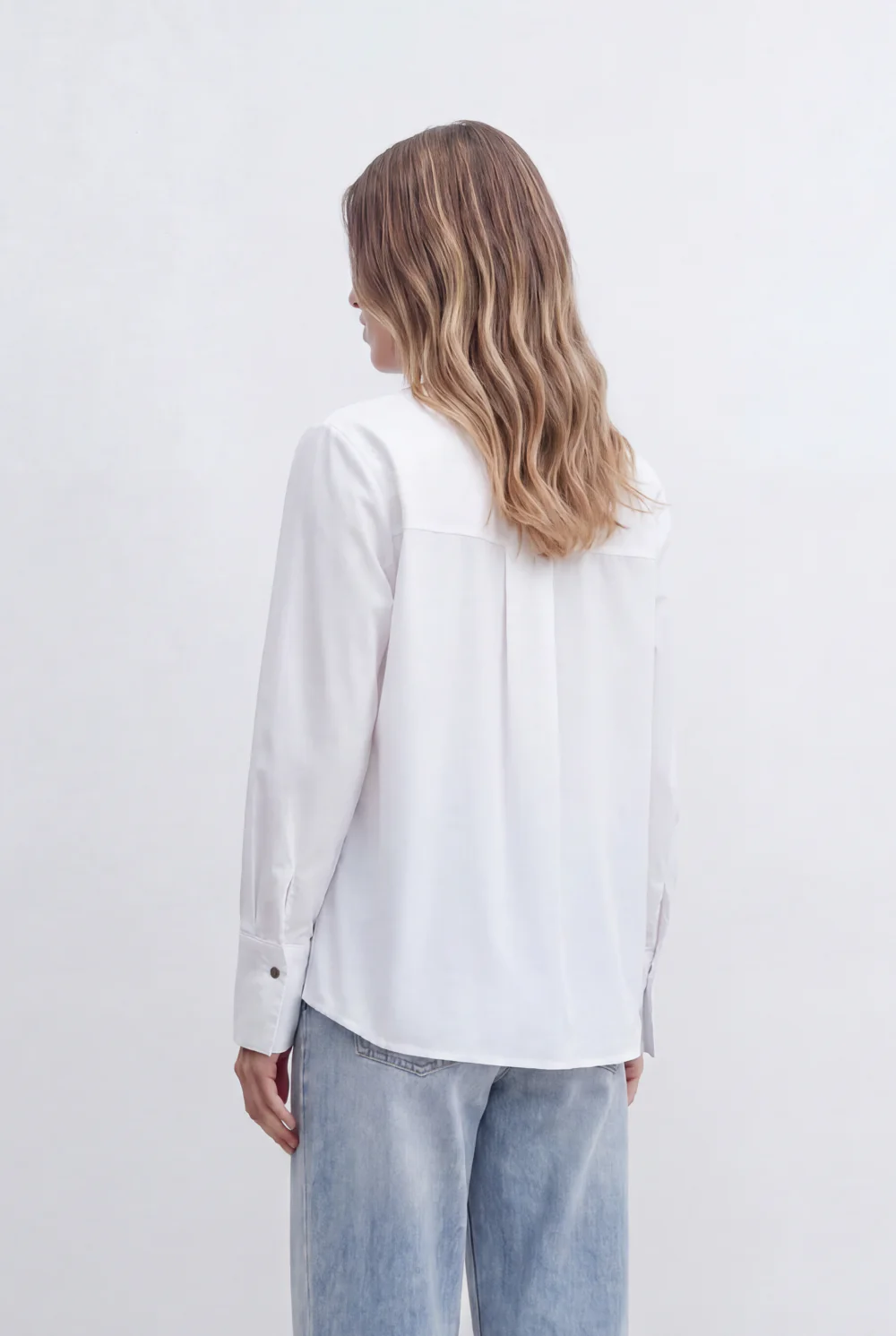 Women’s Tomato Store Blouse Clean Concealed Placket Sharp Collar Wide Cuffs - Image 6