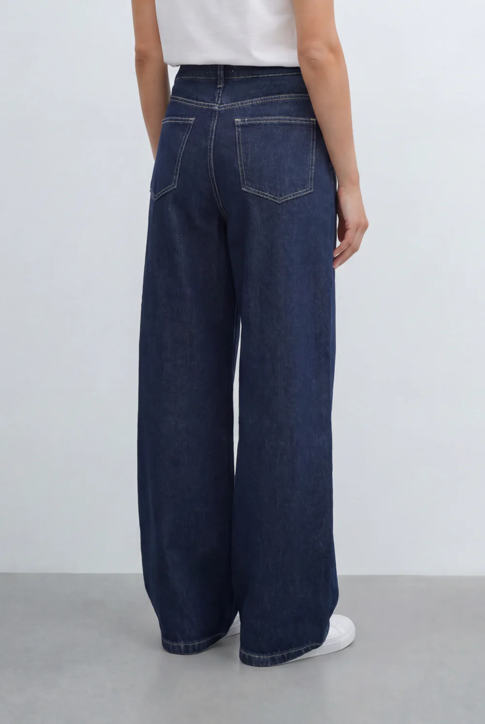 Women’s Tomato Store Contrast Stitch Wide Leg Denim Jeans Pants - Image 2