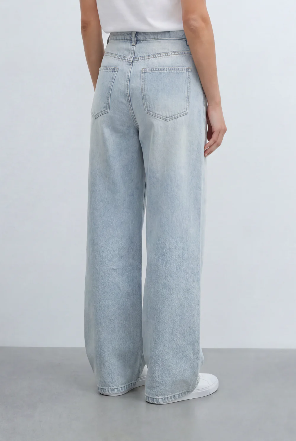 Women’s Tomato Store Contrast Stitch Wide Leg Denim Jeans Pants - Image 6