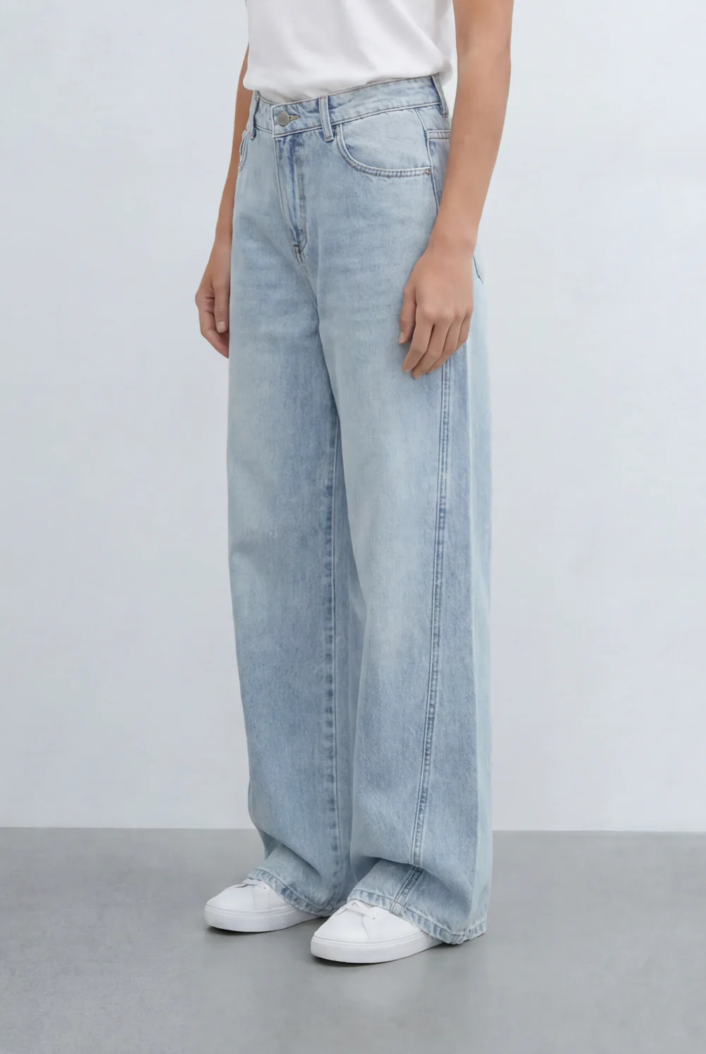 Women’s Tomato Store Contrast Stitch Wide Leg Denim Jeans Pants - Image 8
