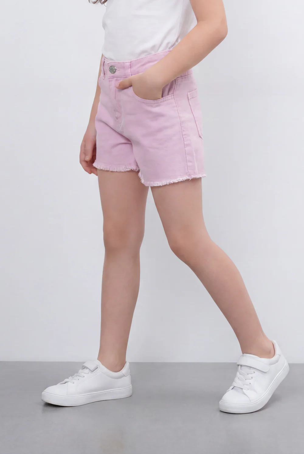 Girl’s Tomato Store Denim Short Classic Five Pocket Design Raw Frayed Hem Regular Fit - Image 12