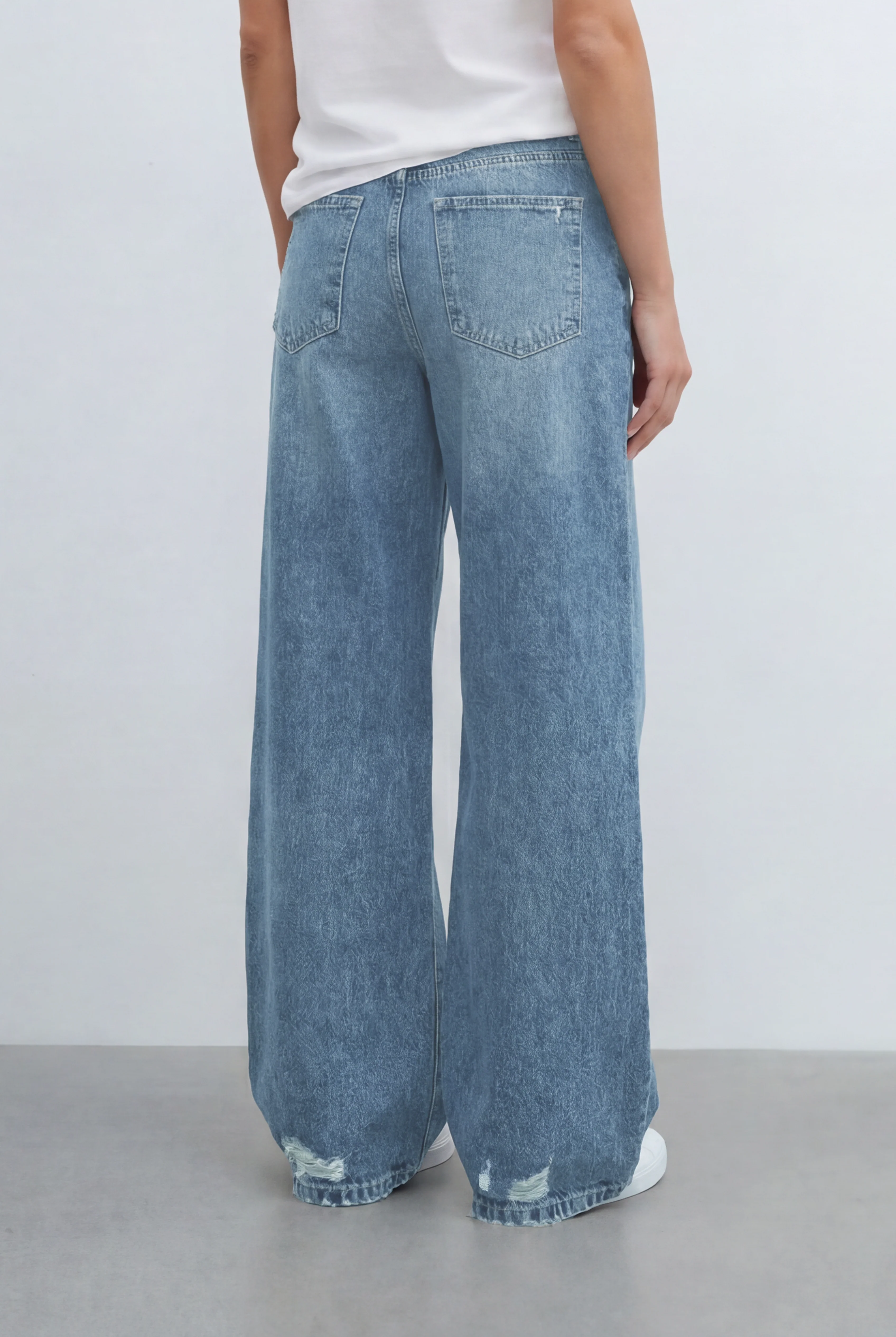 Women’s Tomato Store Distressed Wide Leg Jeans Ripped Detail Finish Vintage Washed Denim Pants - Image 6