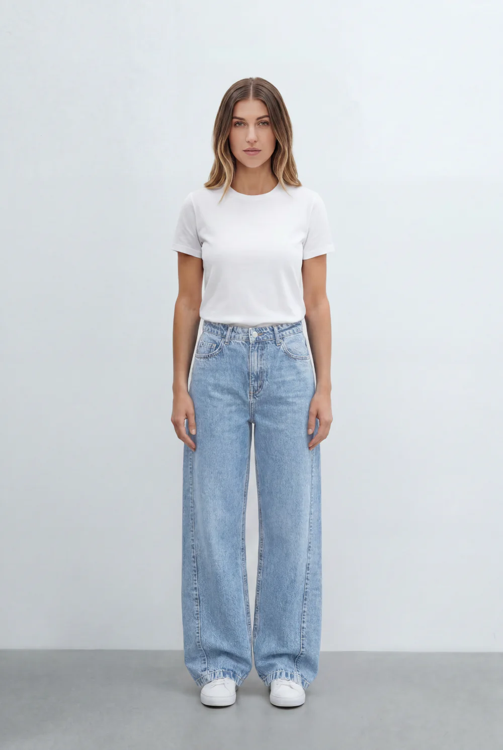 Women’s Tomato Store Relaxed Barrel Jeans Curved Wide Leg Pants Washed Denim Finish - Image 10
