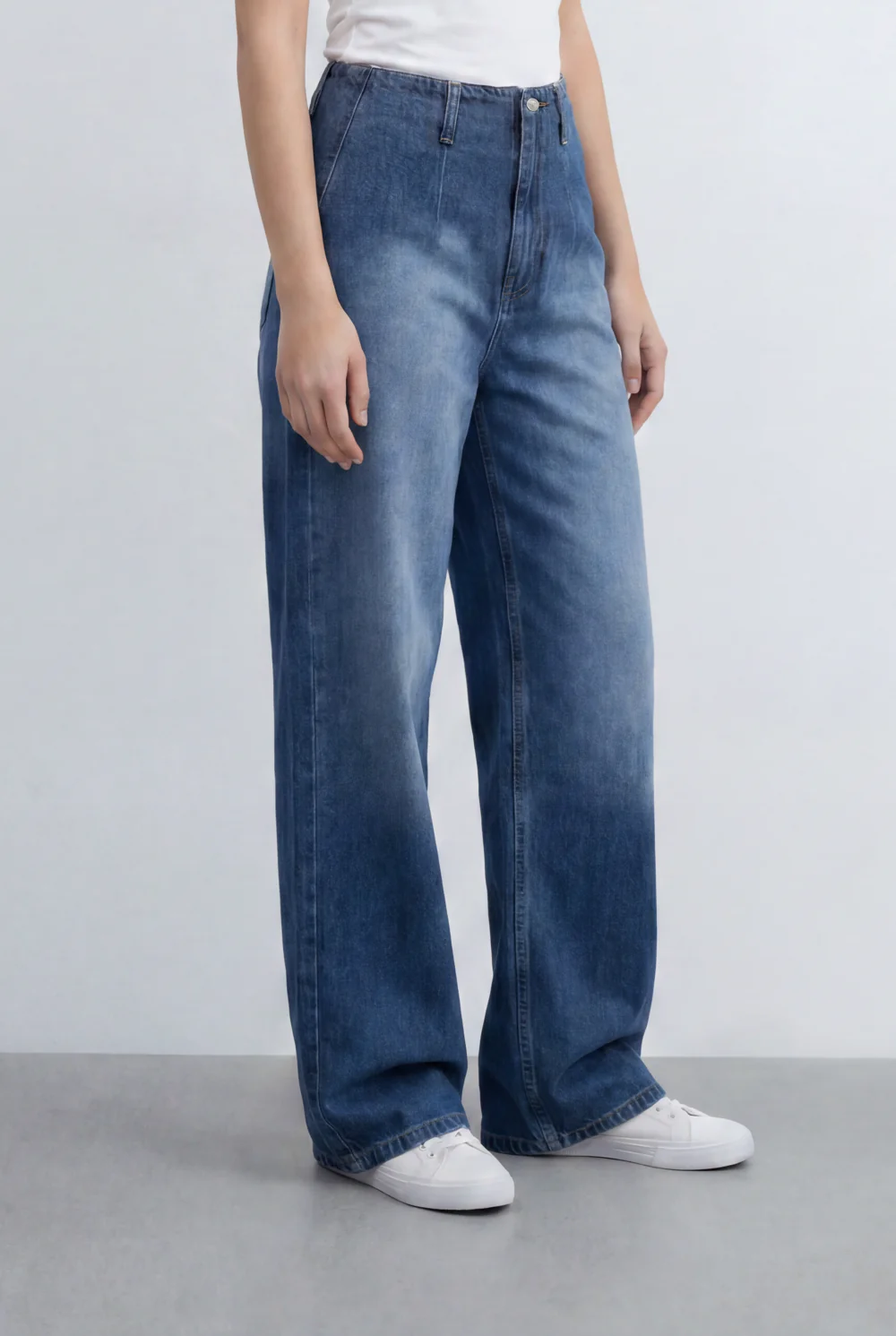 Women’s Tomato Store Straight Leg Denim Clean Washed Look Jeans Pants - Image 10