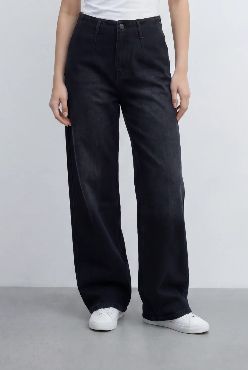 Women’s Tomato Store Straight Leg Denim Clean Washed Look Jeans Pants - Image 5