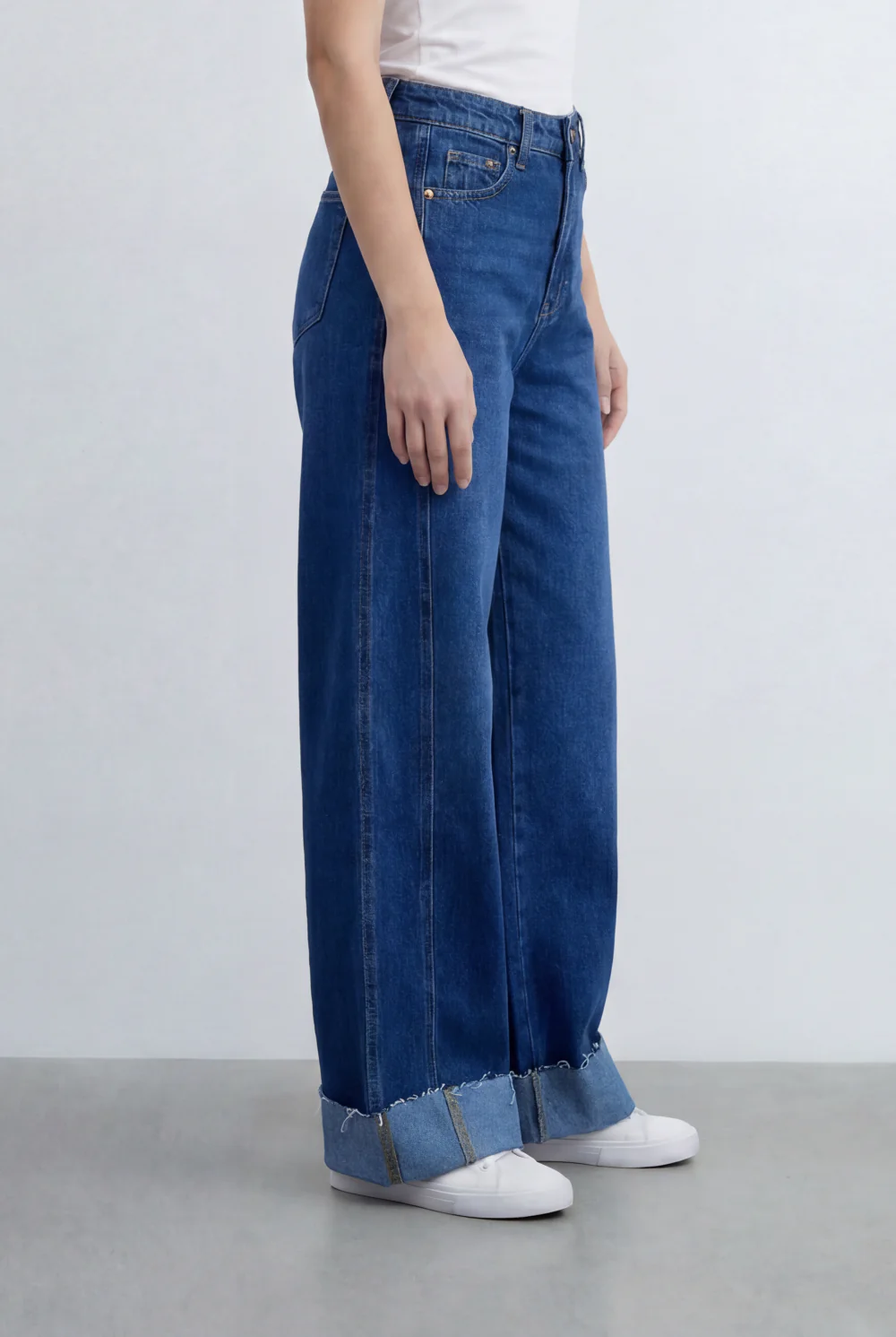 Women’s Tomato Store Wide Leg Denim Clean Dark Wash Turn Up Cuff Hem Pants - Image 8