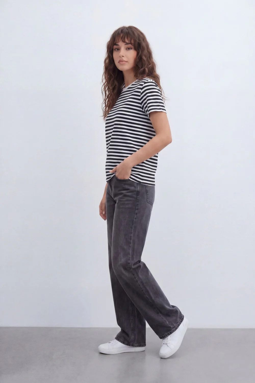 Women’s Tomato Store Rhythm Striped T-Shirt With Smooth Jersey Texture Yarn Dyed Horizontal Stripe Print Allover - Image 4