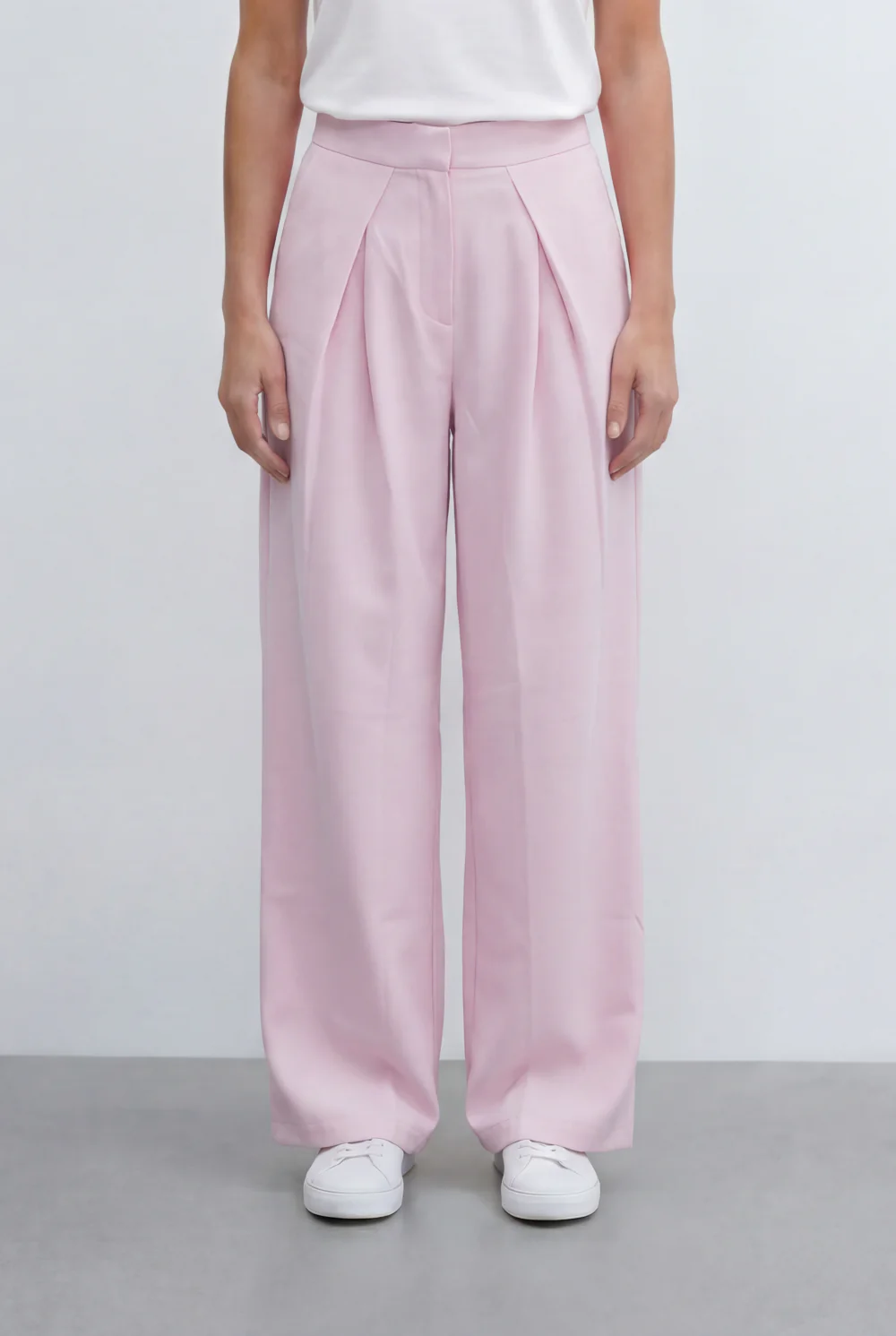 Women’s Tomato Store Tailored Basic Pants With Front Pleat Details Flowing Silhouette - Image 13