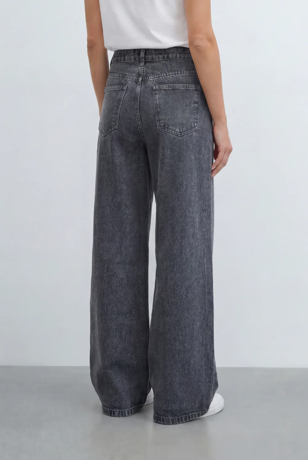 Women’s Tomato Store Tie Waist Wide Leg Jeans Acid Wash Pants Self Fabric Belt Detail - Image 2