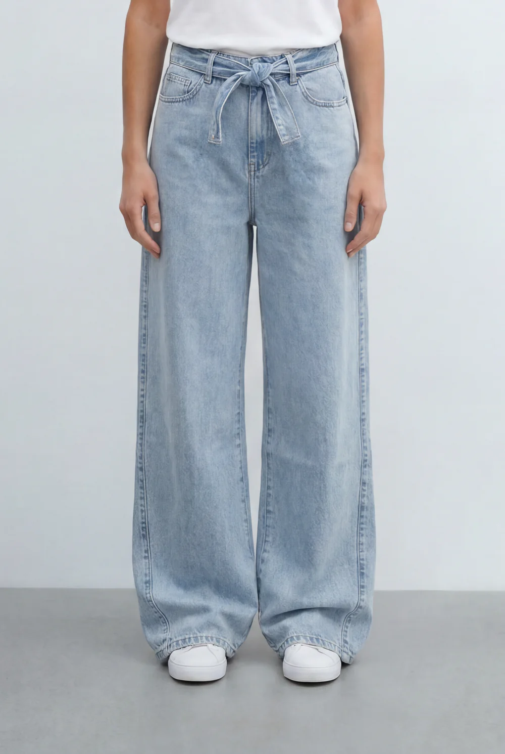 Women’s Tomato Store Tie Waist Wide Leg Jeans Acid Wash Pants Self Fabric Belt Detail - Image 5