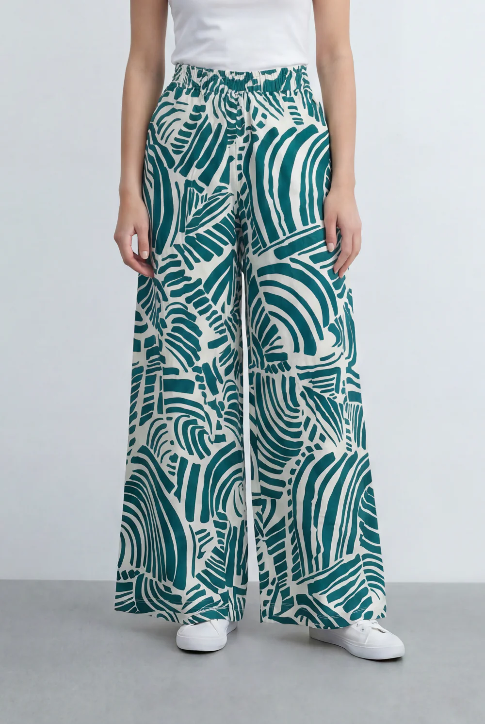 Women’s Tomato Store Tropical Print Palazzo Pants Bold Abstract Leaf Pattern Elastic Waist - Image 5