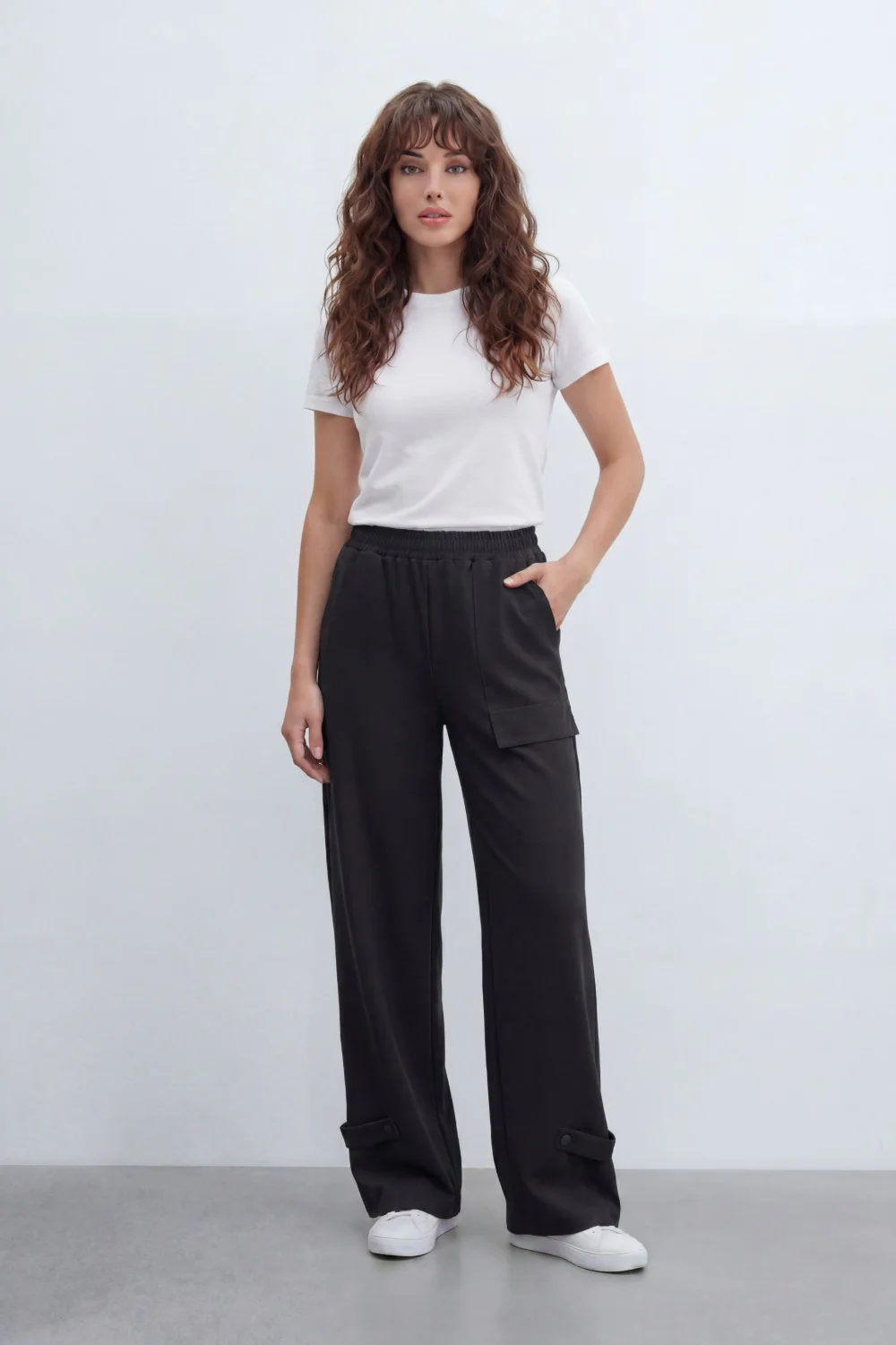 Women’s Tomato Store Utility Basic Pants With Smooth Solid Dye Surface Soft Twill Texture Elastic Waistband Side Pocket Cargo - Image 3