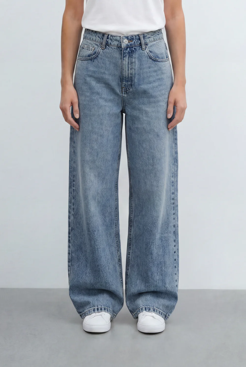 Women’s Tomato Store Wide Leg Denim Jeans Pants High Rise Waist Relaxed Light Wash Finish