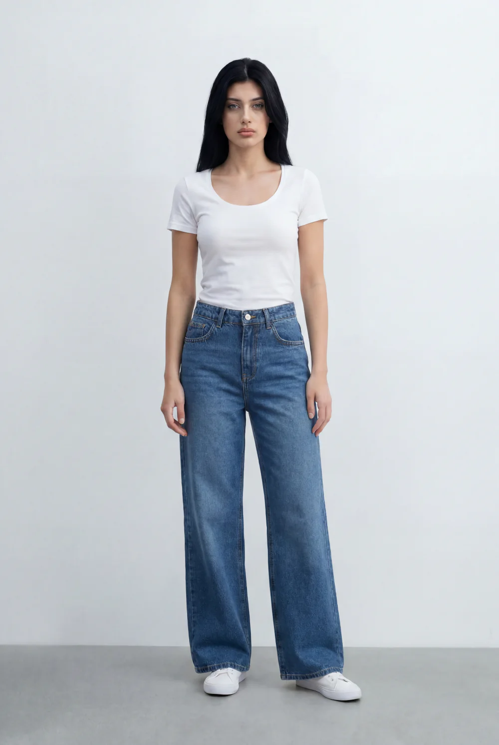 Women's Wide Leg High Rise Jeans Tomato Store Five Pocket Style With Zip Fly Closure And Washed Finish - Image 7